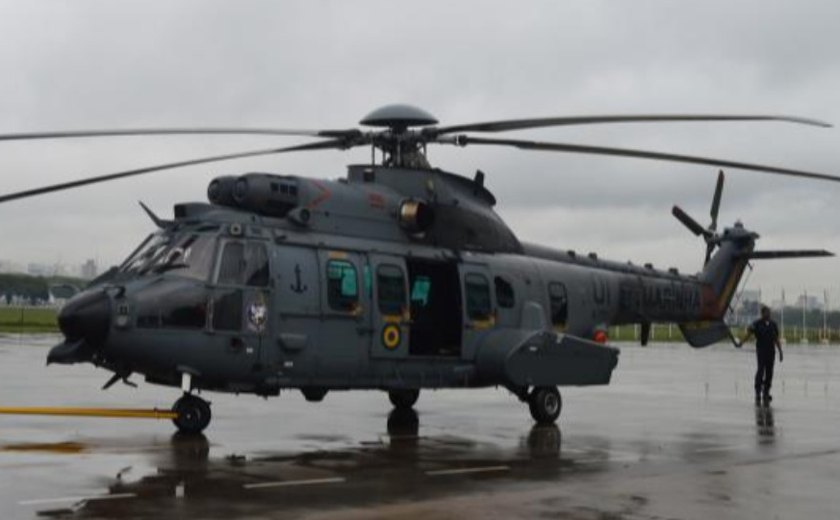 Helicóptero desaparecido: FAB já contabiliza 15 horas de voo em buscas perto de Ilhabela (SP)