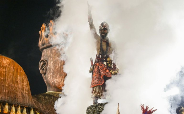 TV Brasil exibe neste domingo os desfiles das escolas de samba  de SP