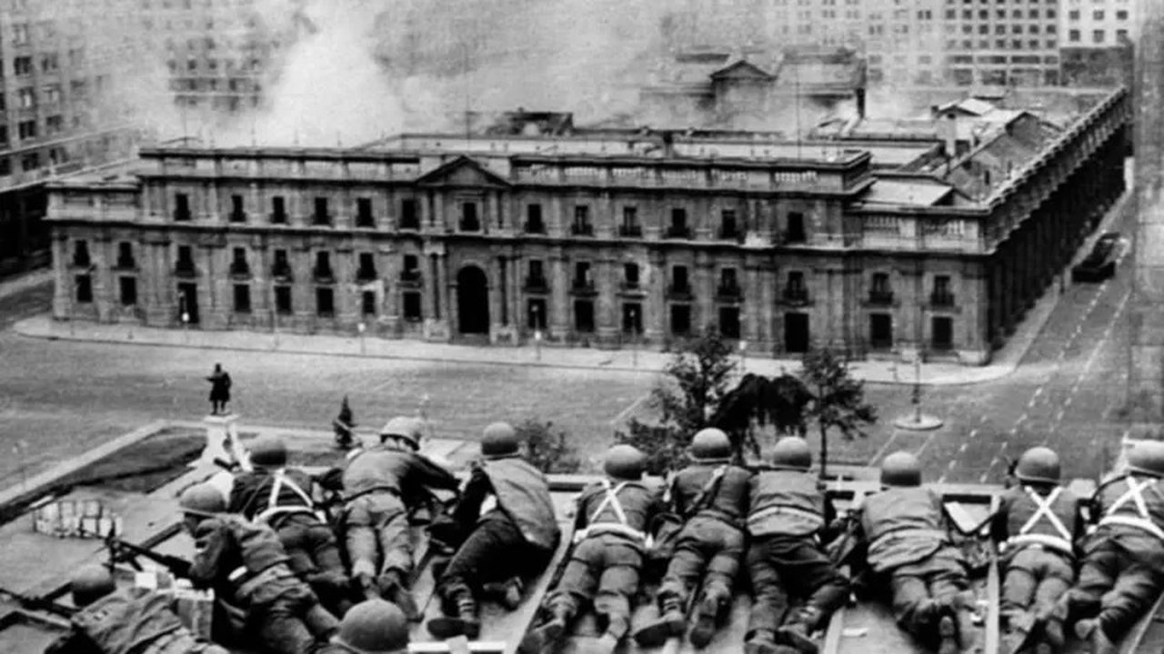 
Chile chega rachado aos 50 anos do golpe de Pinochet contra Allende