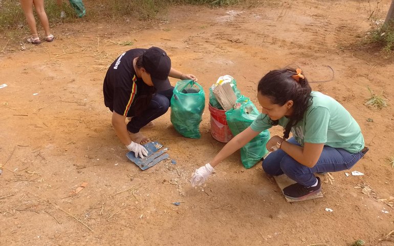 Projeto Nossa Praia coleta 65 kg de resíduos na Ufal de Arapiraca