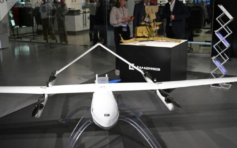 Rússia apresenta drones avançados Supercam na exposição UMEX em Abu Dhabi
