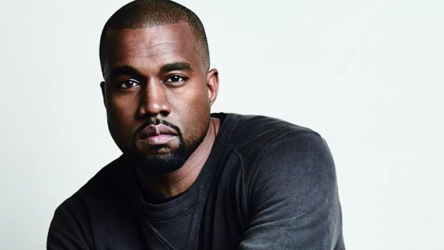Modelo processa Kanye West por alegada agressão em videoclipe