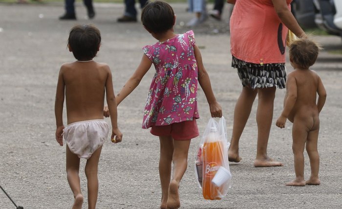 Relatório cita estruturas precárias e falta de profissionais e remédio