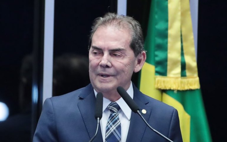 Proposta pode libertar presos do 8 de janeiro e reduzir pena de Bolsonaro, diz relator