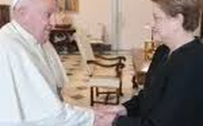 Dilma Rousseff visita Papa Francisco e fala sobre desigualdade e mudanças climáticas