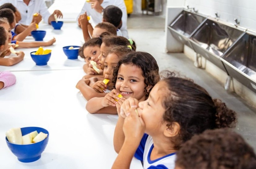 Educação de Maceió abre Chamada Pública para compra de alimentos da merenda escolar