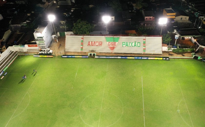 Prefeitura tem 60 dias para fazer ajustes no estádio Juca Sampaio
