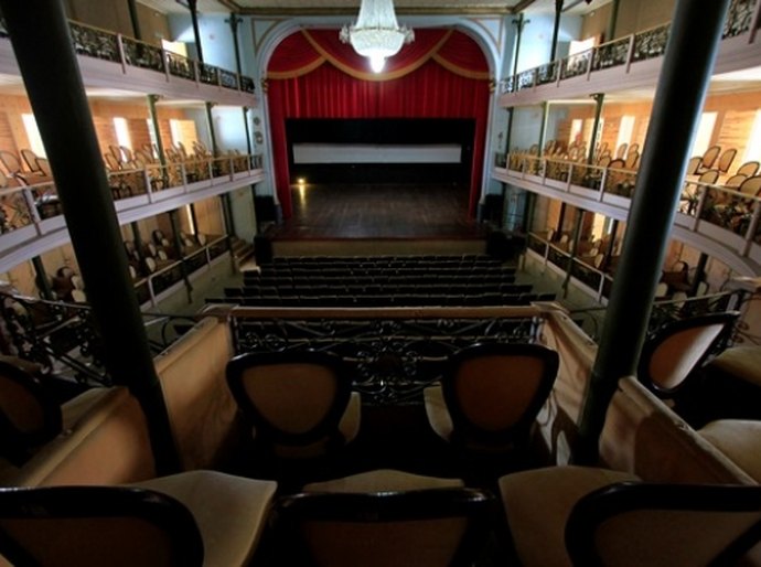 Diteal divulga programação dos 106 anos do Teatro Deodoro