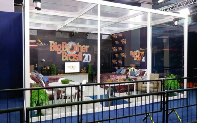 ‘BBB 23’: Casa de Vidro começa nesta terça-feira e Boninho revela local