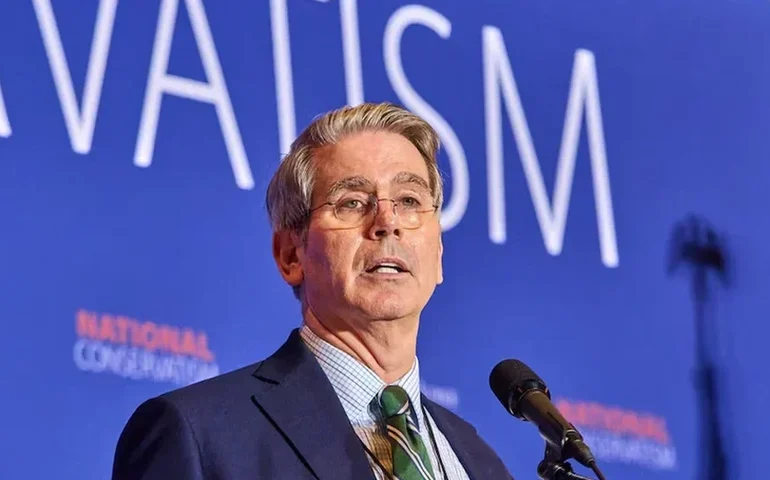 Bessent diz que EUA ainda podem voltar às tarifas de 2 de abril caso não haja avanço em acordos