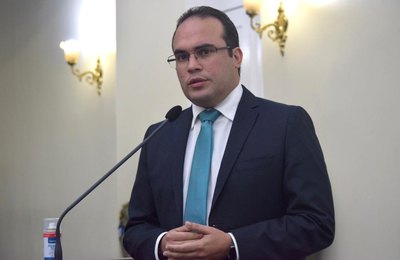 Davi Maia cobra reabertura do setor de eventos em Alagoas