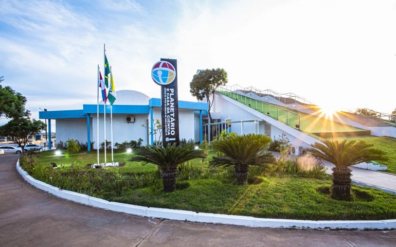 Planetário inicia agendamentos escolares para aulões preparatórios da OBA e OBAFOG