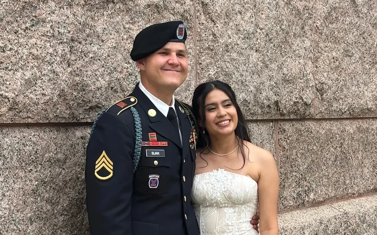 Esposa de soldado dos EUA é libertada da detenção federal de imigração