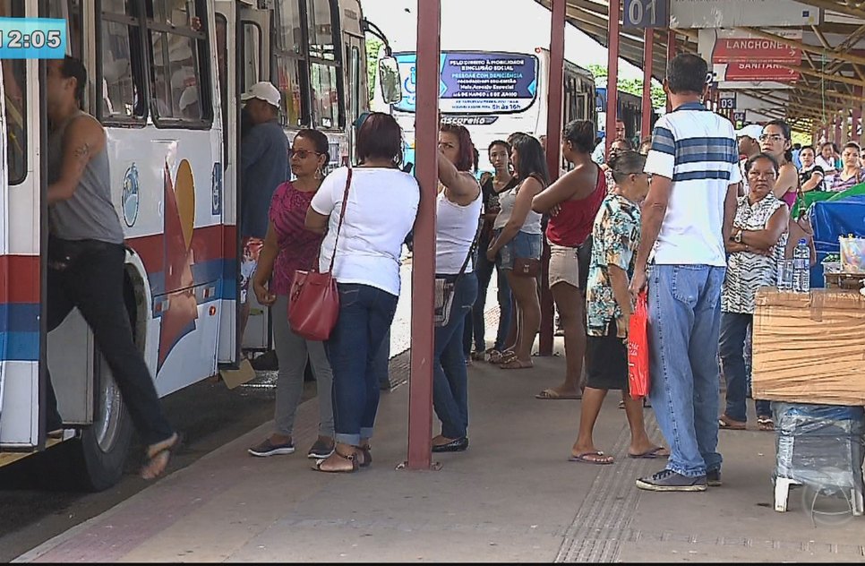 Diminuição nos registros de assaltos a ônibus em Aracaju