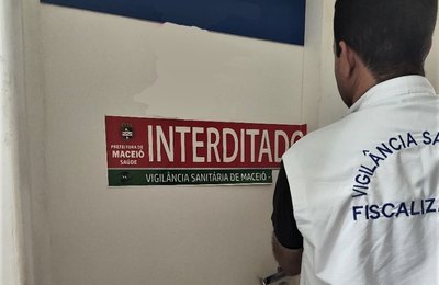 Vigilância Sanitária de Maceió interdita laboratório de análises clínicas 