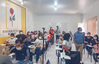 Equipe da Sefaz promove palestra sobre a importância da Nota Fiscal Cidadã na Pestalozzi de Maceió