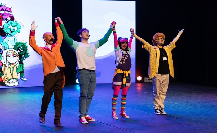"Uma viagem ao mundo de frutas" abre sessão extra e promete trazer toda a magia das telas para teatro