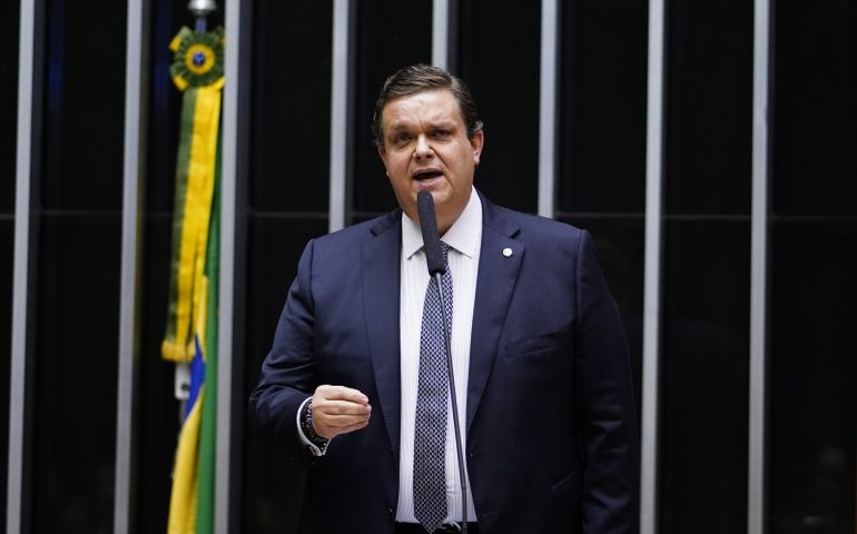 Ministro da Previdência afirma que governo desconhecia envolvimento de secretário em fraude no INSS