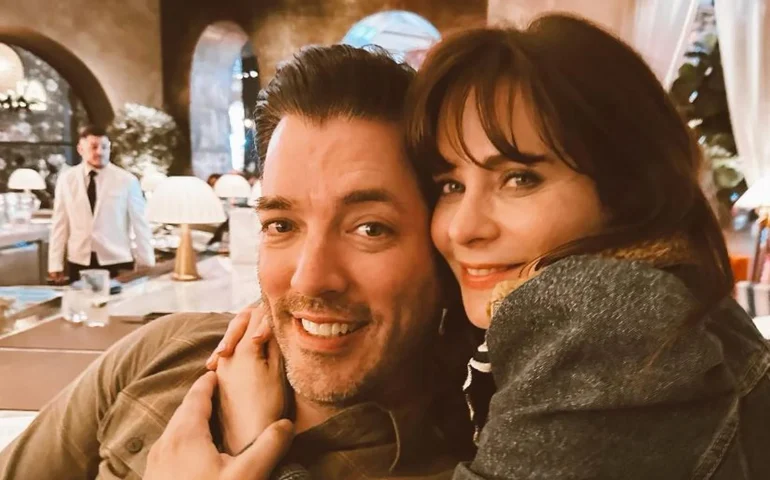 Jonathan Scott, de 'Irmãos à Obra', e Zooey Deschanel anunciam noivado