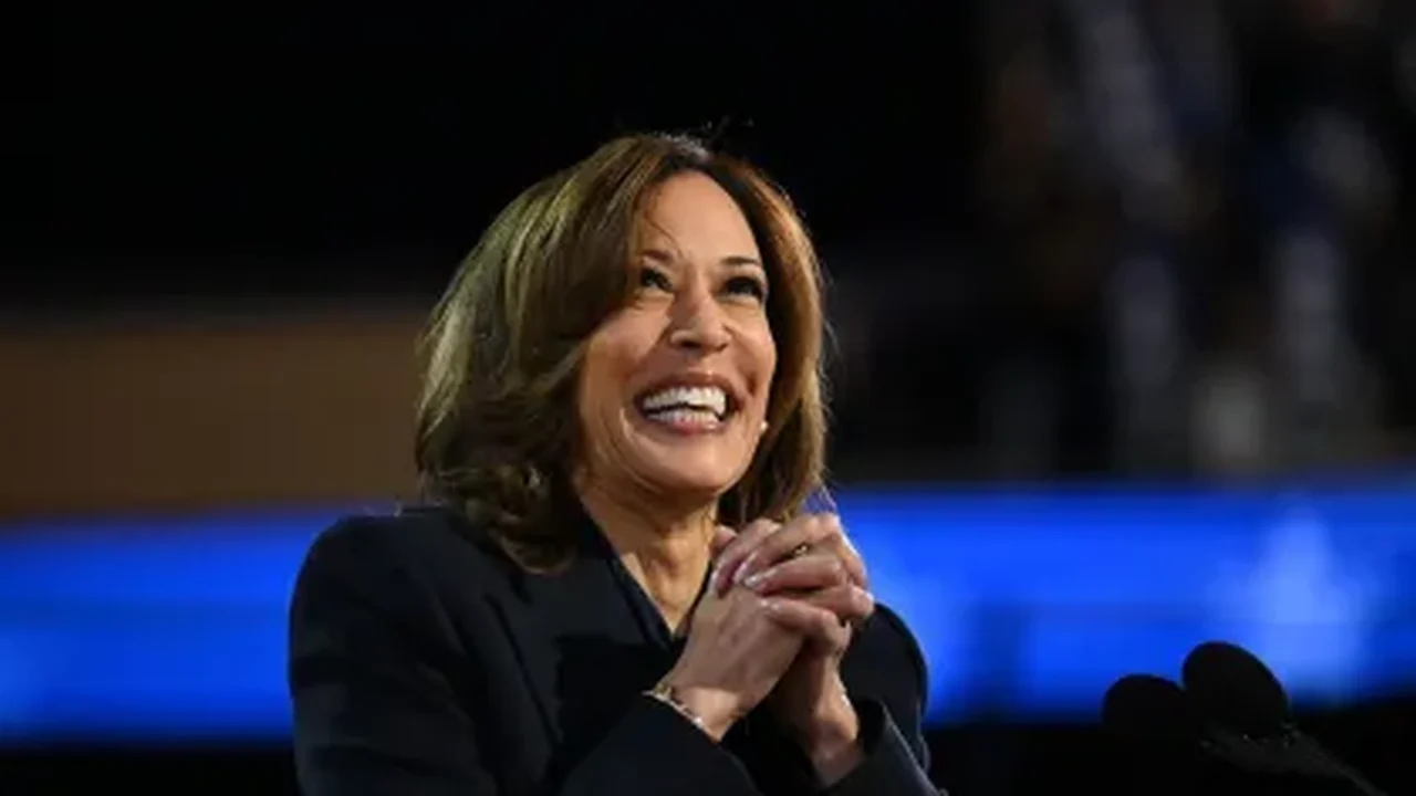 'Meus valores não mudaram', diz Kamala na primeira entrevista como candidata