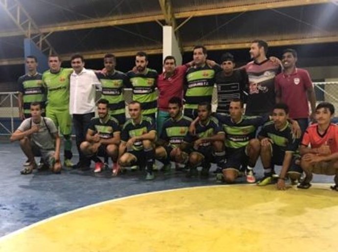 Prefeito Zé Adelson prestigia final do I Campeonato de Futsal de ODG