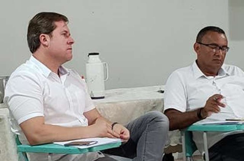 Marx se reúne com entidades e articula defesa da aposentadoria dos trabalhadores rurais