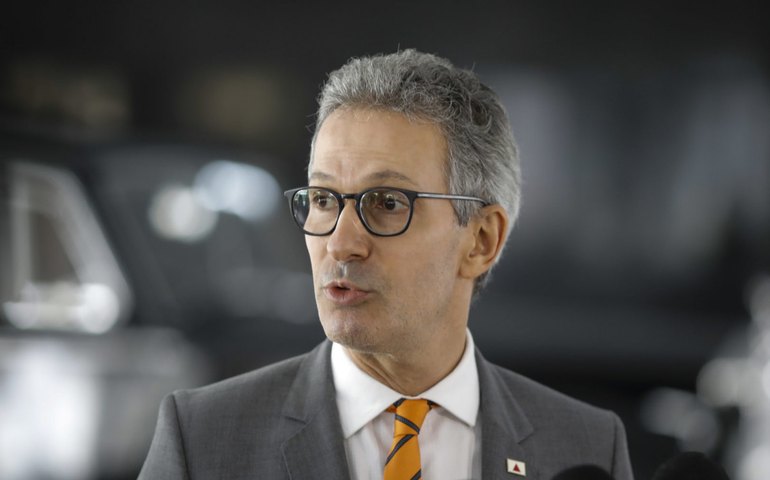 Zema sanciona lei para renegociar parte das dívidas de MG com União