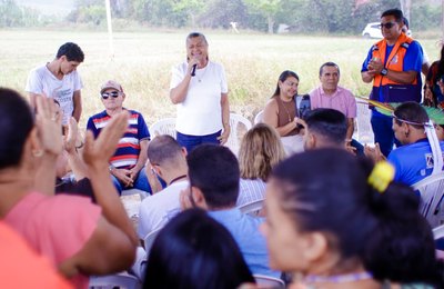 Prefeita Tia Júlia assina Ordem de Serviço para construção de CEI na Aldeia Fazenda Canto