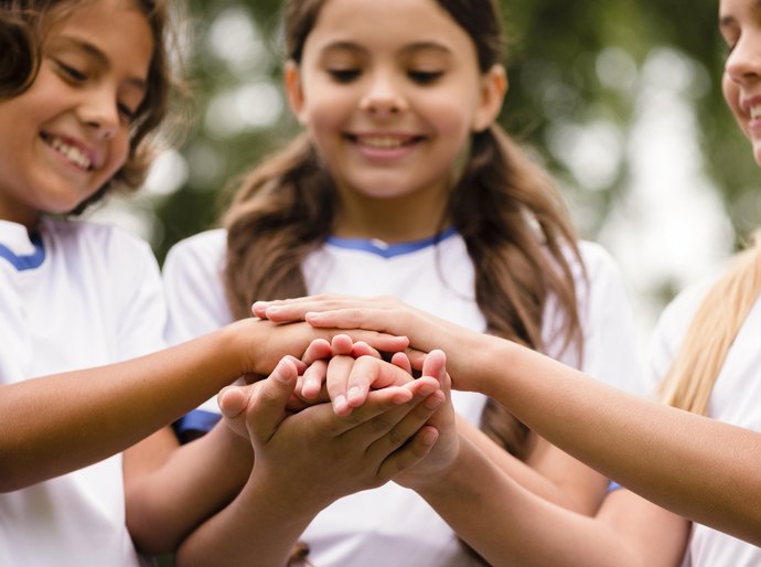 Menos telas, mais convivência: como educar crianças mais tolerantes