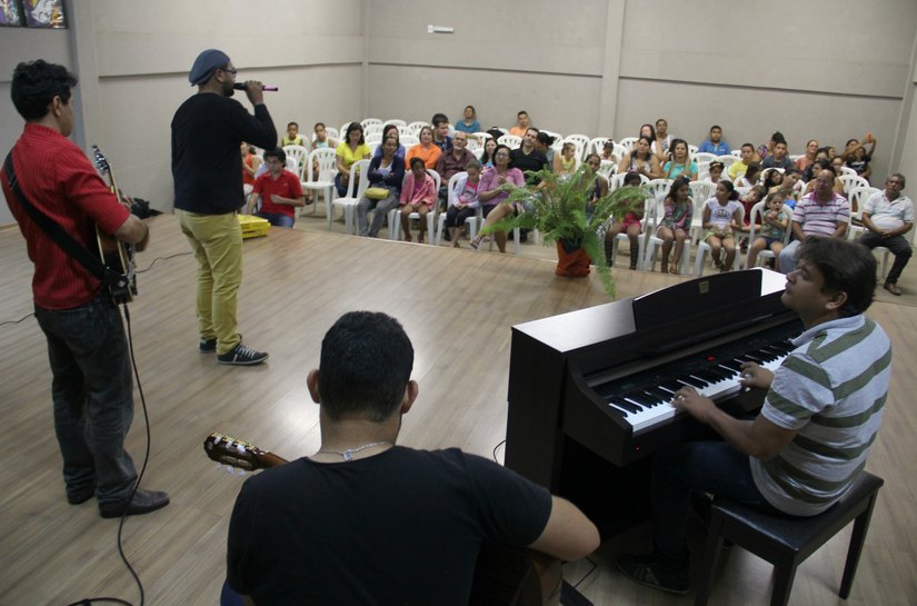 Contando com teatro, Escola de Artes realiza aula inaugural em Arapiraca