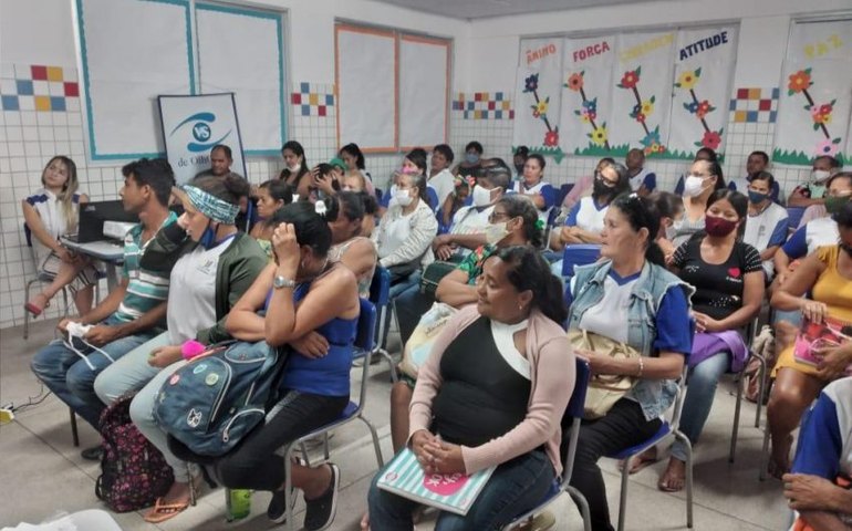 Vigilância Sanitária promove palestra sobre boas práticas sanitárias em escola municipal