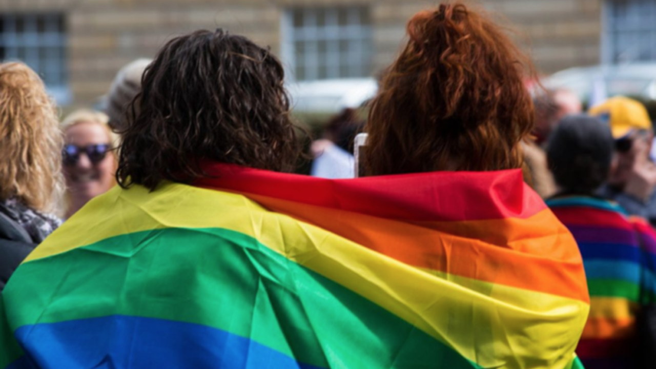 Canal Brasil terá ‘Mostra LGBTQIA+’ com filmes durante todo mês de junho