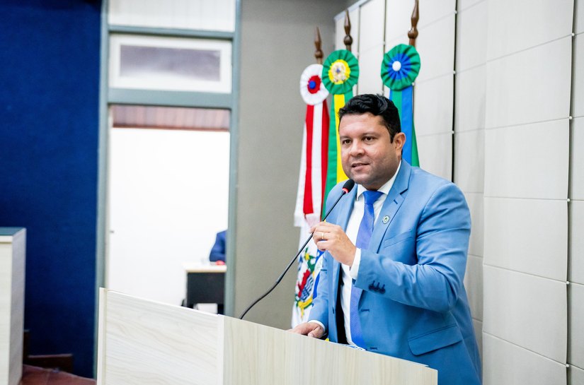 Vereador Allan Pierre vai encaminhar relatório para a prefeitura mostrando os danos causados nas Grotas no período de fortes chuvas