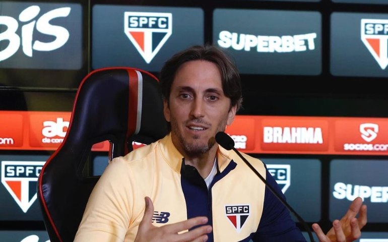 Luis Zubeldía estuda mudanças no São Paulo para voltar a vencer no Brasileiro