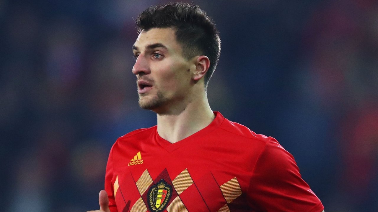Lateral da Bélgica sofre fratura no rosto e vira dúvida para Copa do Mundo