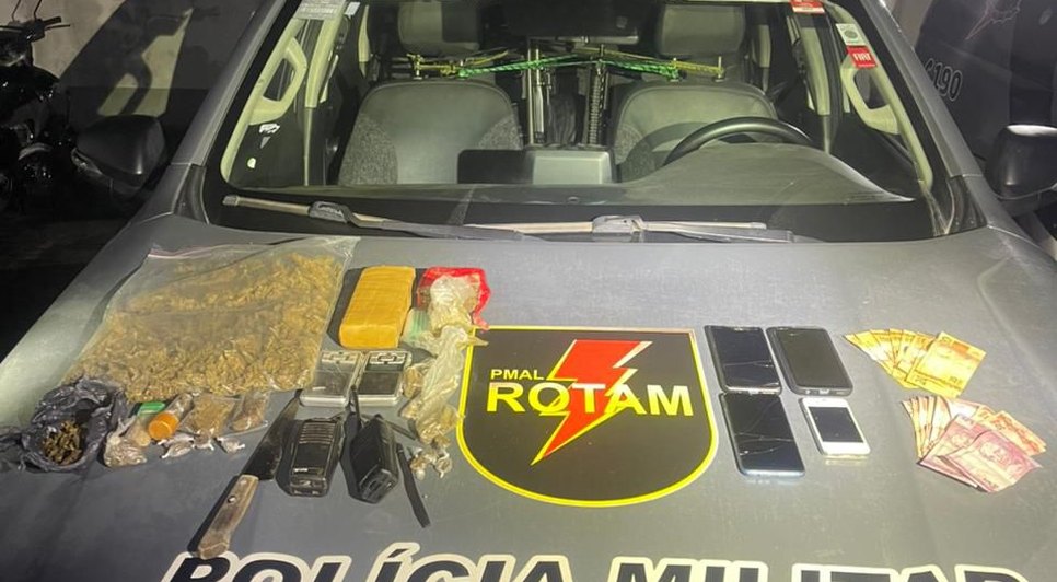 Drogas apreendidas com homem em Maceió. Fonte: Ascom PMAL