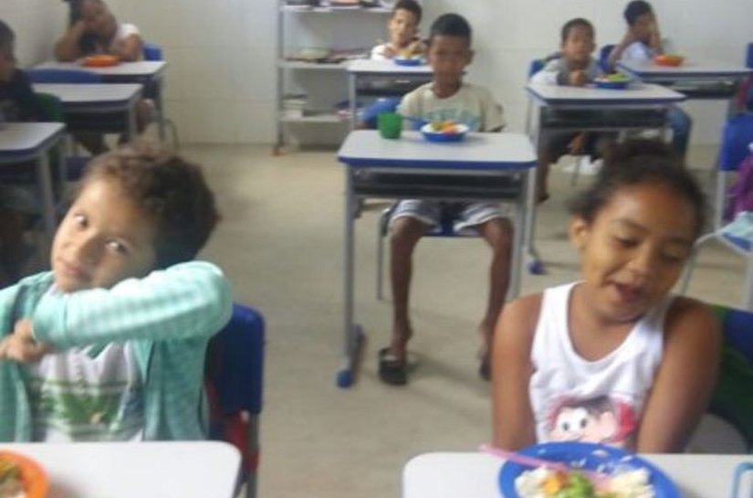Alunos da rede pública de Traipu têm acesso a alimentação saudável