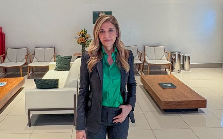 Leila confirma permanência de Abel Ferreira e projeta final da Libertadores