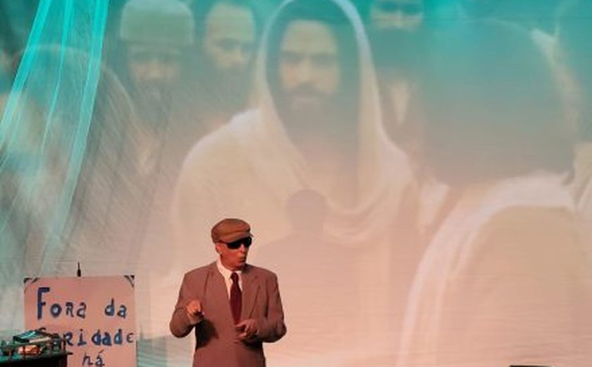 Espetáculo teatral “Chico Xavier em pessoa” será apresentado no Teatro Deodoro