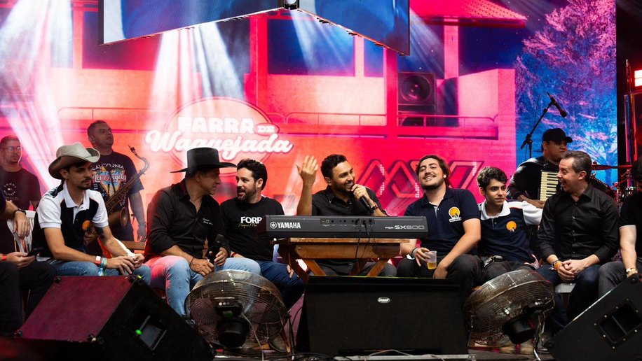 Ingressos esgotados: Mano Walter, Limão com Mel e Iguinho & Lulinha lotam “Waquejada do Mano”