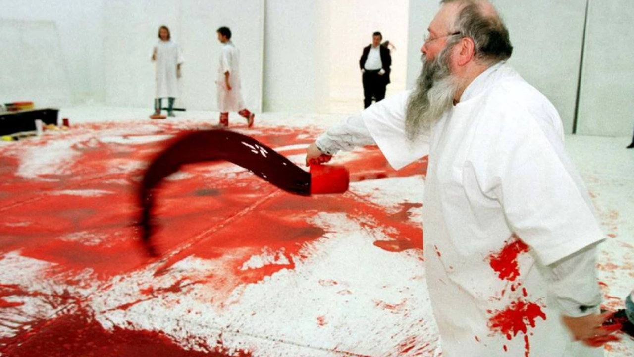 Morre Hermann Nitsch, o artista da violência