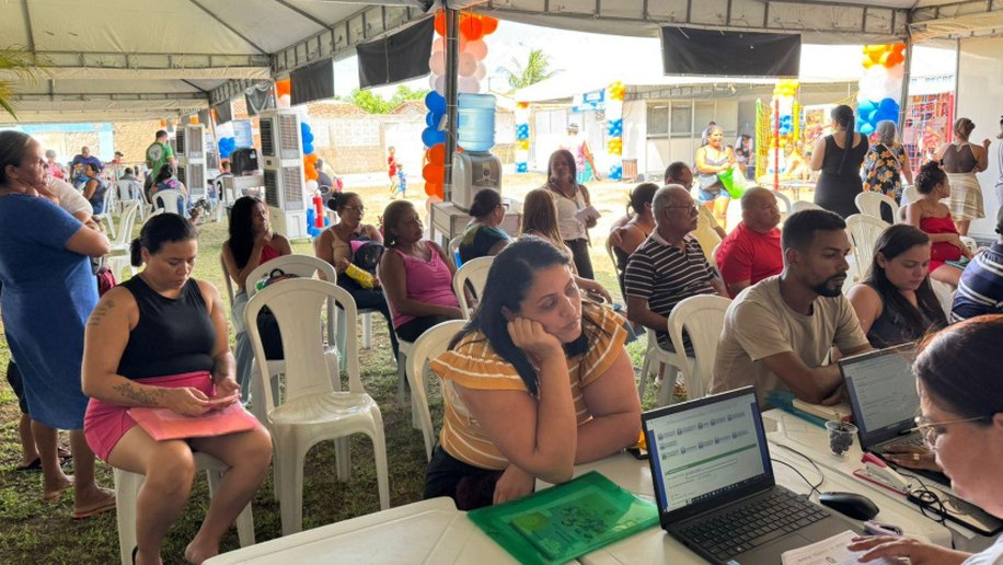 Brota na Grota leva serviços públicos aos moradores do Biu