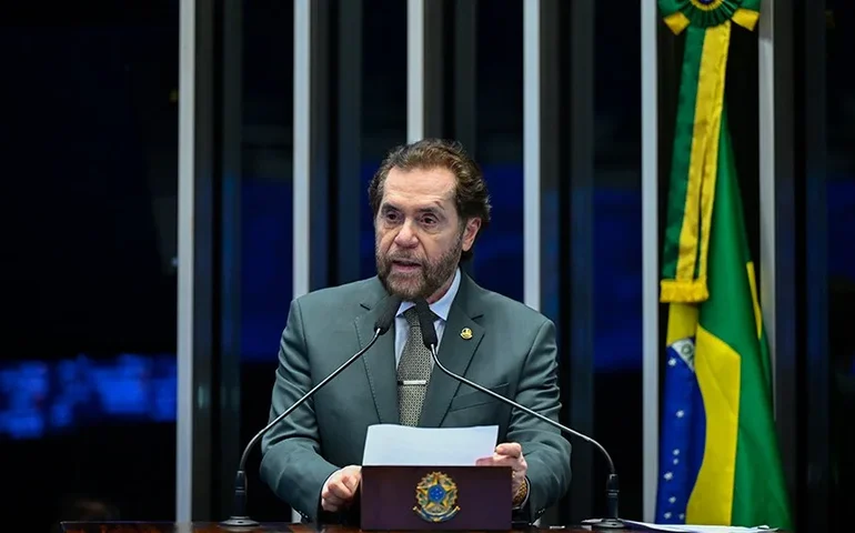 Política de proteção e resgate de animais em desastres vai à sanção