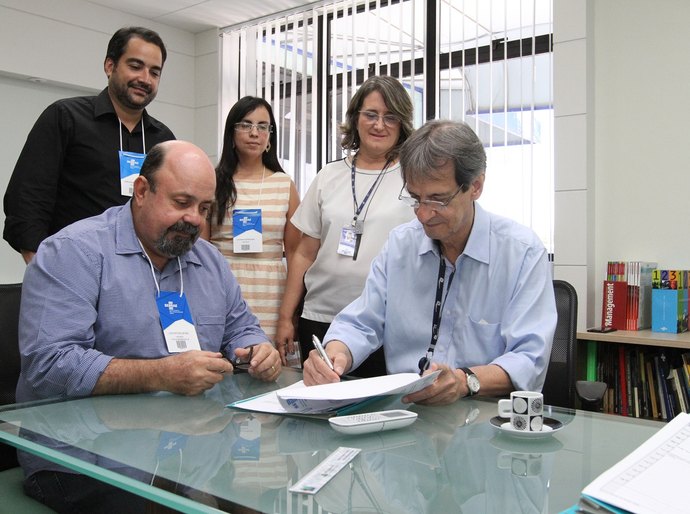 Sebrae firma parceria com Casas Jardim e oficializa o Pintor Empreendedor