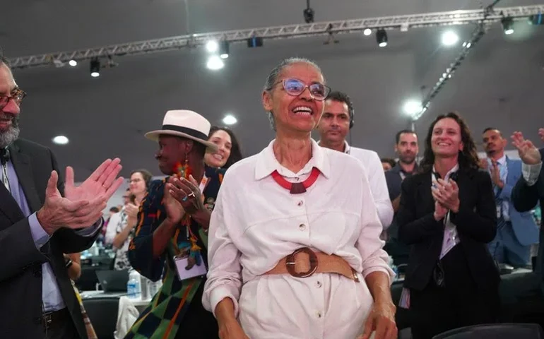 COP30 é encerrada com o Pacote de Belém aprovado por 195 países