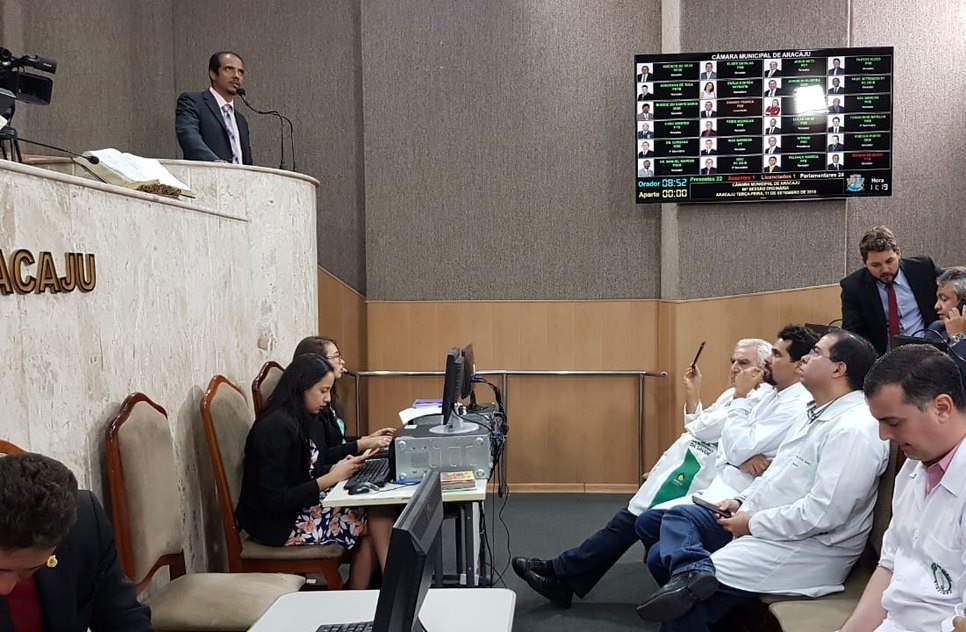 Médicos de Aracaju na Câmara / Foto: César de Oliveira
