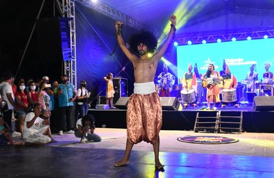 ‘Saurê Palmares’ encerra mostrando a força e a beleza da cultura afro