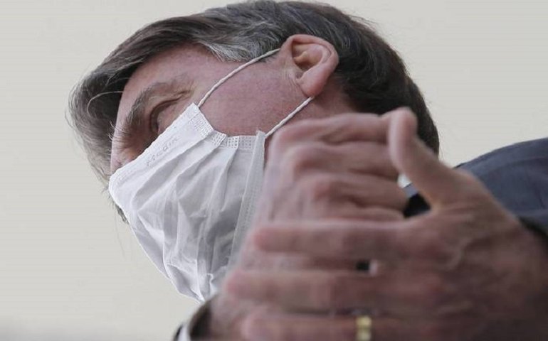 ‘Reunião sigilosa’ de Bolsonaro teve 40 pessoas, incluindo assessores e técnicos