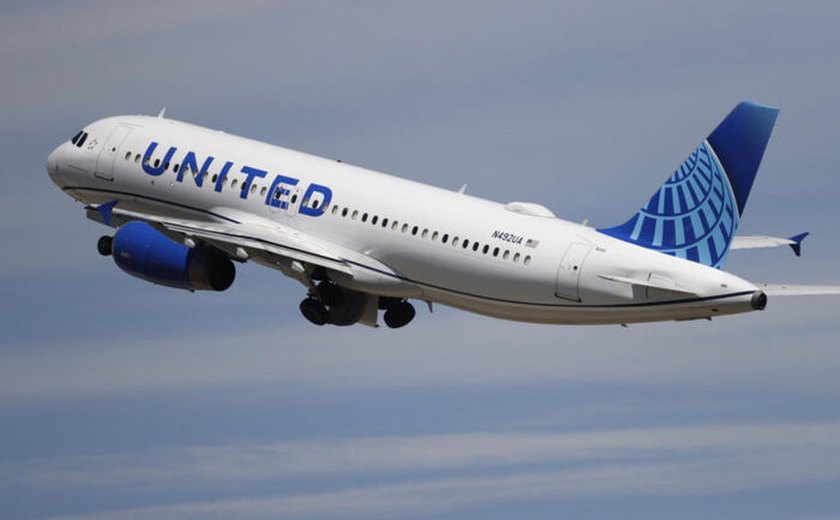 Cinco ficam feridos durante turbulência em voo do Rio para EUA