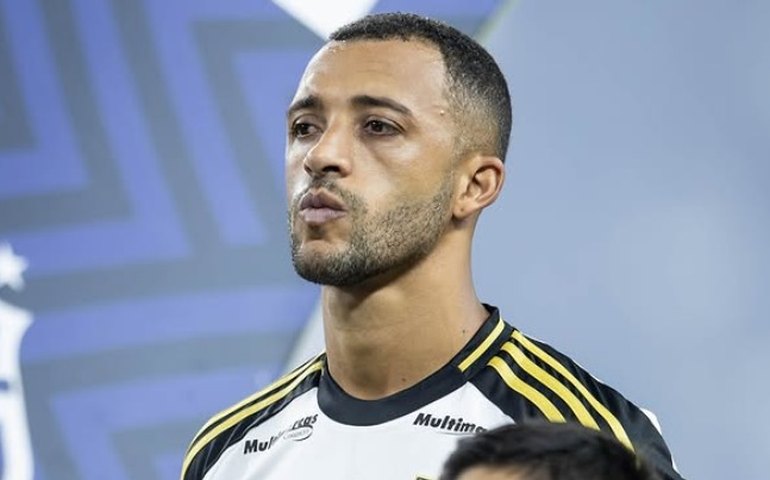 Atlético-MG acerta contratação definitiva do zagueiro Vitor Hugo junto ao Bahia